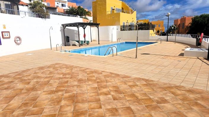 Image No.19-2 Bed Property for sale