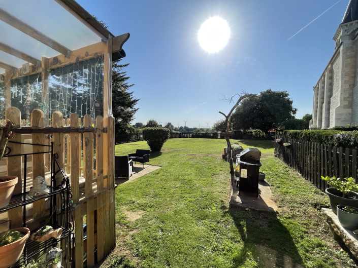 Image No.16-2 Bed House for sale