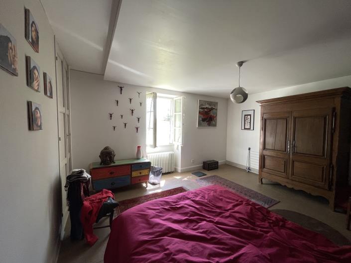 Image No.17-2 Bed House for sale