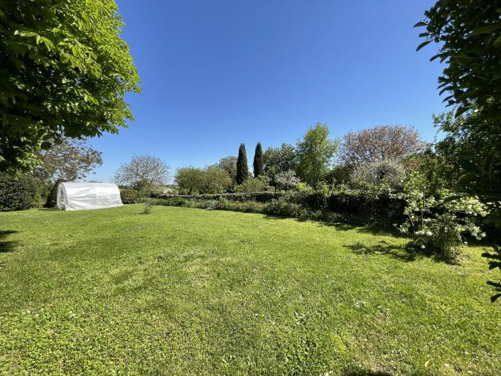 Image No.25-2 Bed House for sale