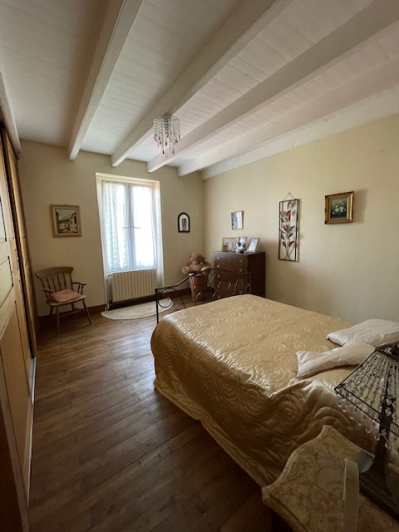 Image No.15-3 Bed House for sale