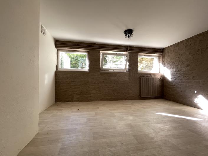 Image No.2-3 Bed House for sale