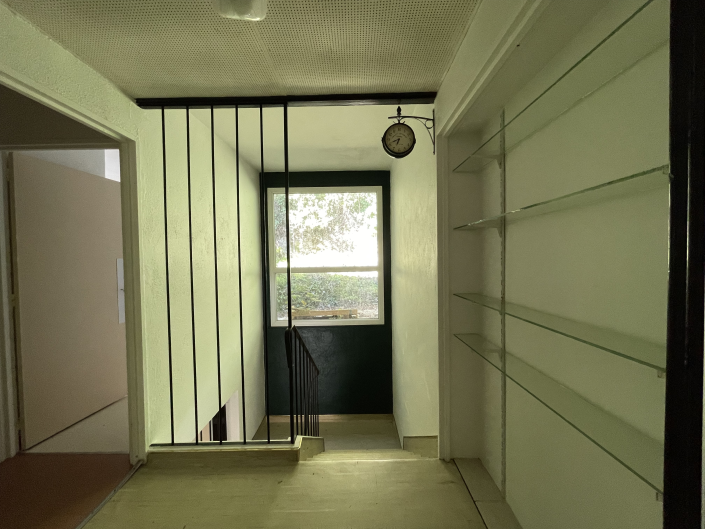 Image No.11-3 Bed House for sale