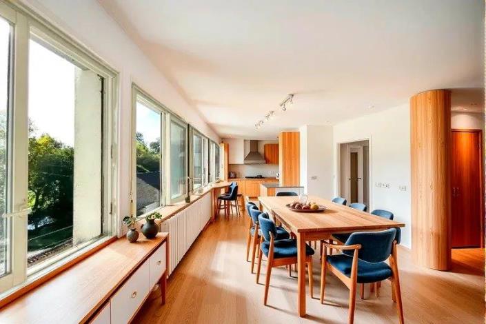 Image No.17-3 Bed House for sale