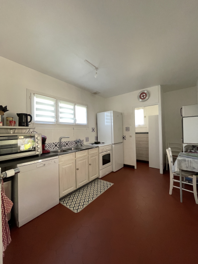 Image No.6-3 Bed House for sale