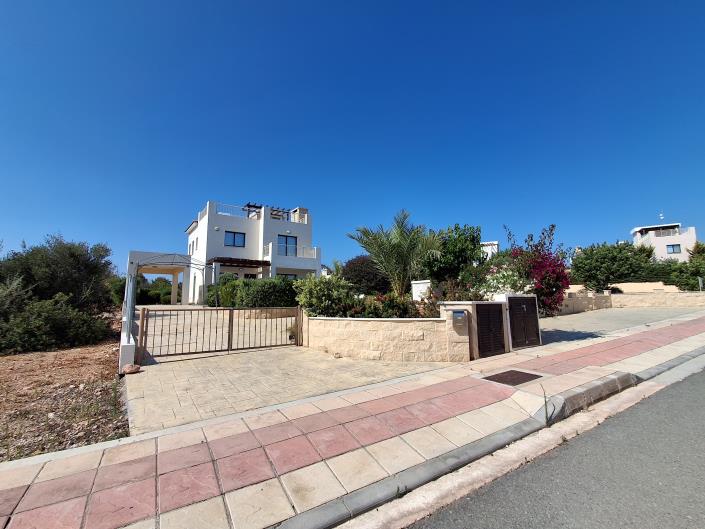 Image No.2-3 Bed Villa / Detached for sale