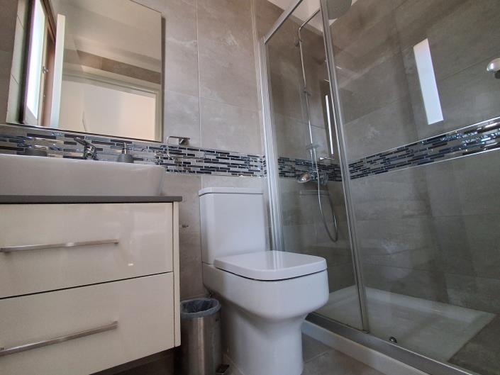 Image No.10-3 Bed Villa / Detached for sale