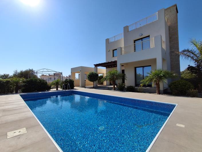 Image No.15-3 Bed Villa / Detached for sale