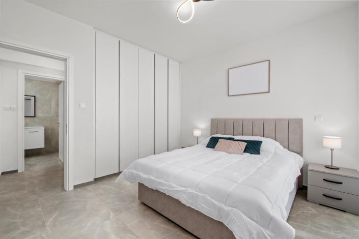 Image No.4-3 Bed House for sale