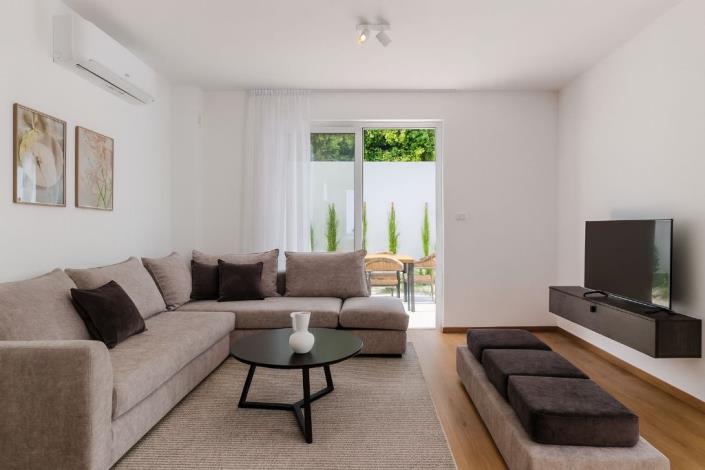 Image No.2-3 Bed House/Villa for sale