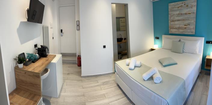 Image No.16-6 Bed Hotel for sale