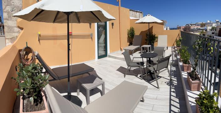 Image No.22-6 Bed Hotel for sale