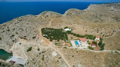 329015194_1600x1200-jpg