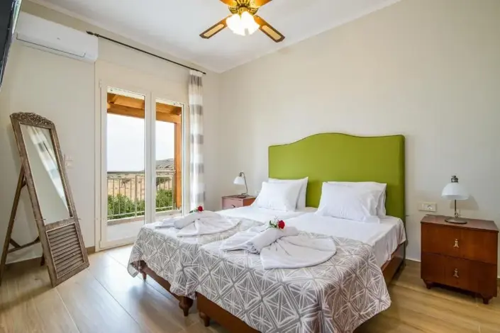 Image No.4-3 Bed Villa for sale