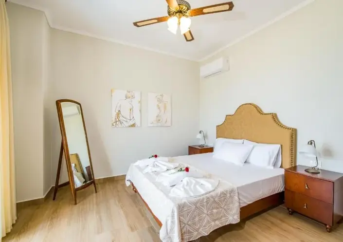 Image No.18-3 Bed Villa for sale