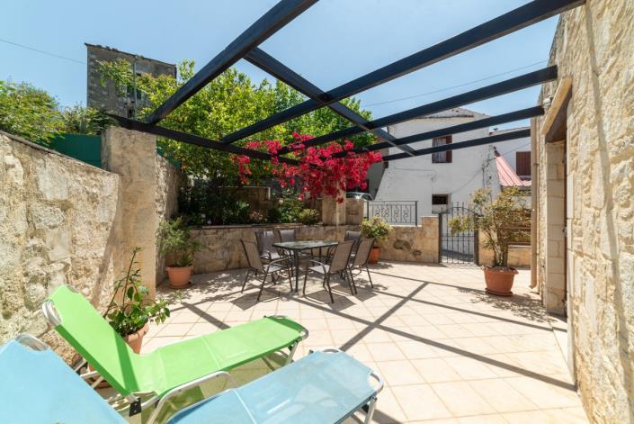 Image No.19-3 Bed Villa for sale