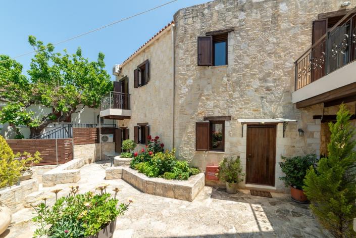 Image No.26-2 Bed Villa for sale