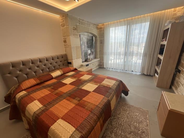 Image No.17-2 Bed Villa for sale