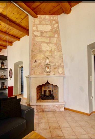 Image No.10-2 Bed Village House for sale