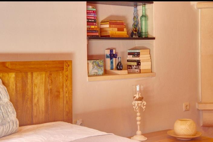 Image No.26-2 Bed Village House for sale