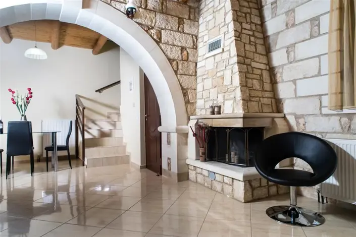 Image No.10-2 Bed Villa for sale