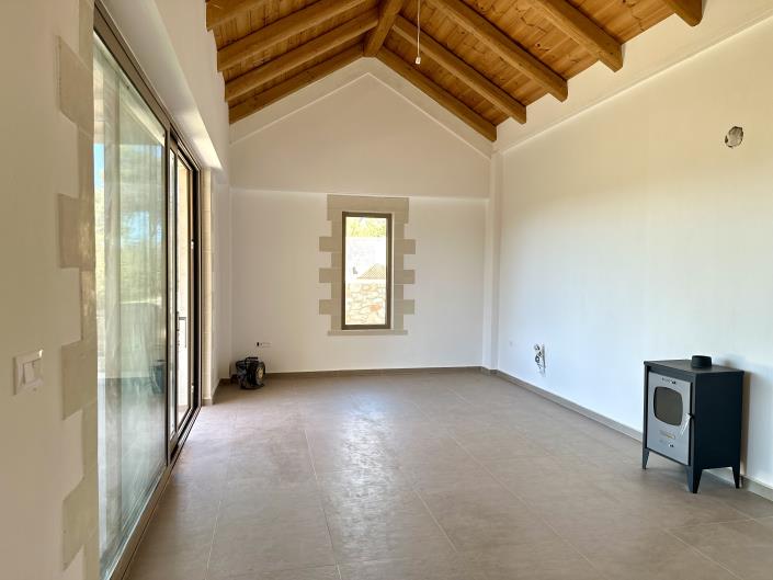 Image No.8-2 Bed House/Villa for sale