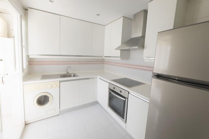 Image No.10-1 Bed Apartment for sale