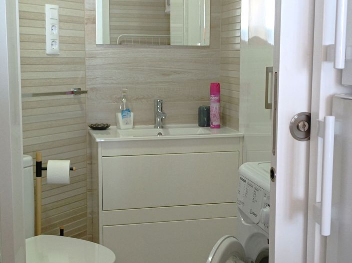 Image No.10-Studio for sale