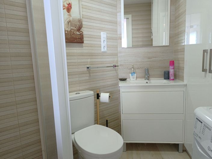 Image No.3-Studio for sale