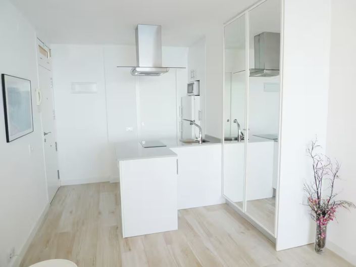 Image No.8-Studio for sale