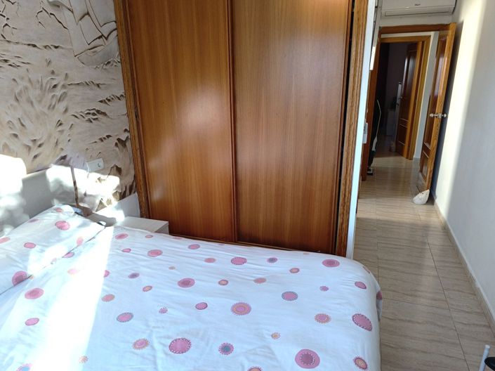 Image No.20-2 Bed Bungalow for sale