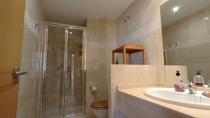 Image No.11-1 Bed Apartment for sale