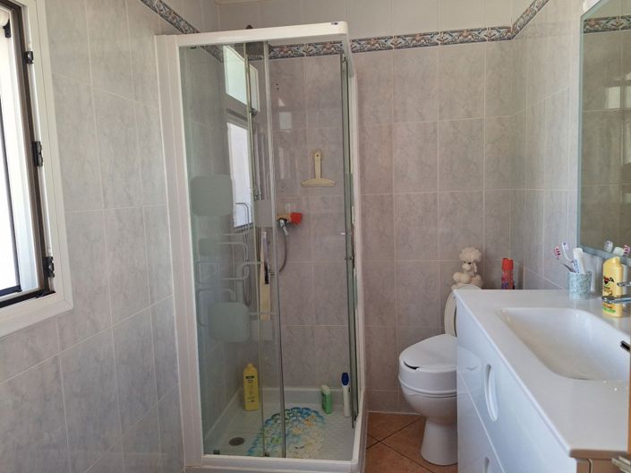 Image No.15-6 Bed Villa for sale