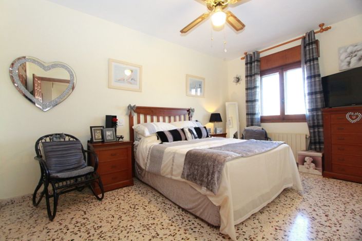 Image No.12-3 Bed Villa for sale