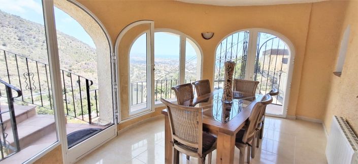 Image No.15-3 Bed Villa for sale