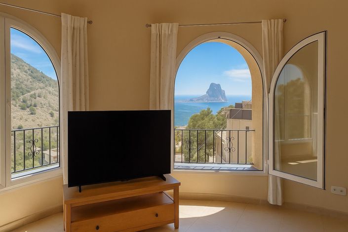 Image No.6-3 Bed Villa for sale