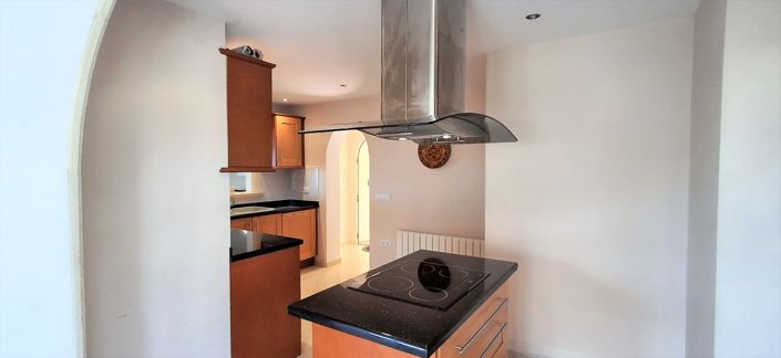 Image No.8-3 Bed Villa for sale