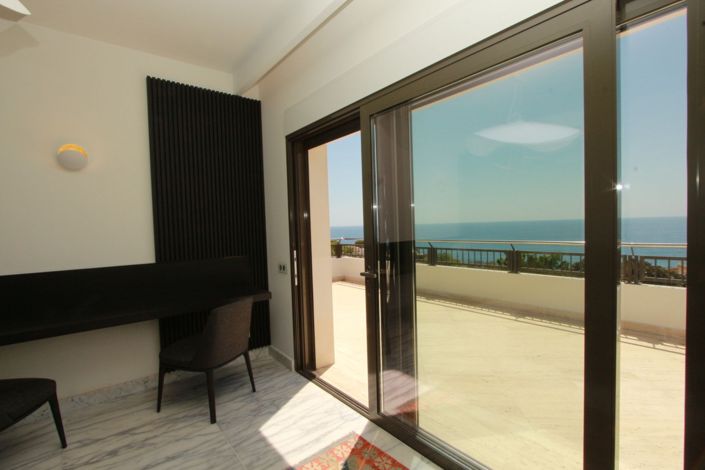 Image No.38-4 Bed Villa for sale