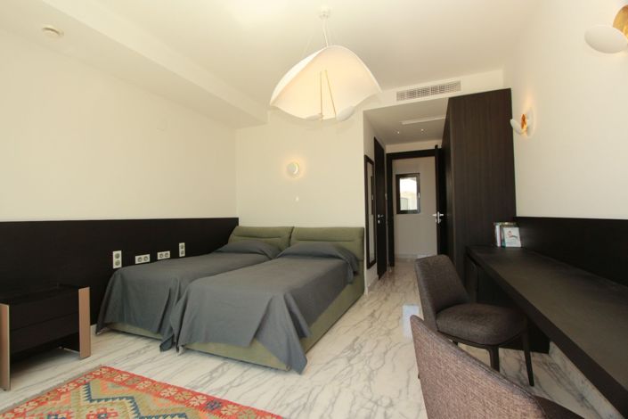 Image No.40-4 Bed Villa for sale