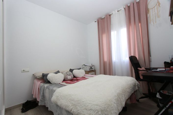 Image No.16-3 Bed Bungalow for sale