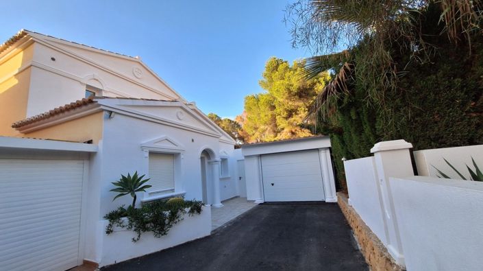 Image No.20-3 Bed Bungalow for sale