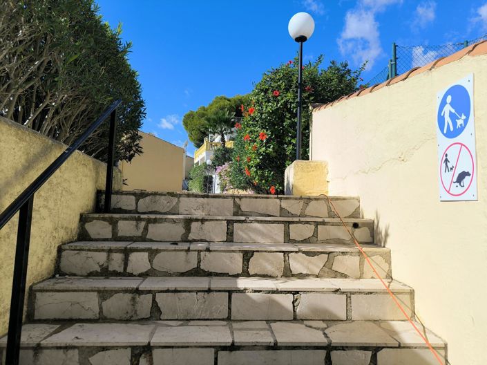 Image No.28-2 Bed Bungalow for sale