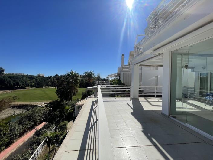 Image No.2-3 Bed Apartment for sale