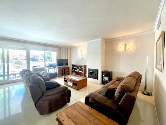 Image No.7-3 Bed Apartment for sale