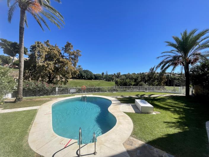 Image No.30-3 Bed Apartment for sale