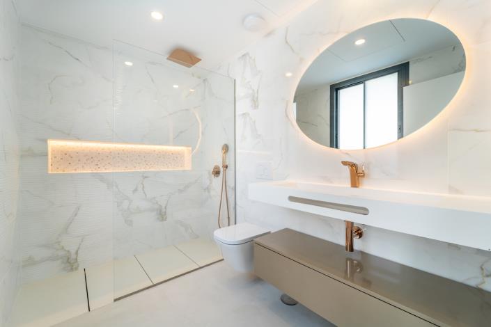 Image No.20-5 Bed House/Villa for sale