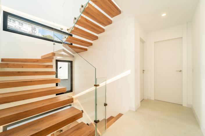 Image No.16-5 Bed House/Villa for sale