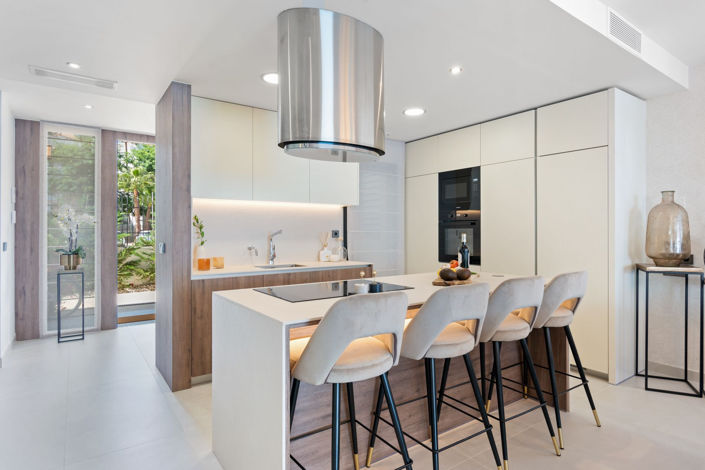 Image No.3-5 Bed Villa for sale