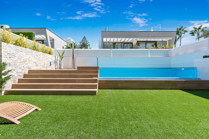 Image No.30-5 Bed Villa for sale