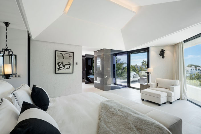 Image No.11-5 Bed Villa for sale